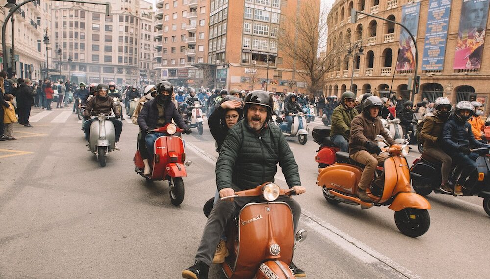 La XII Vespalafalla reunirá a más de mil Vespas y Lambrettas en València