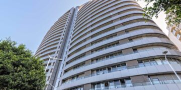 El edificio de Mislata similar al de Campanar pedirá un estudio de resistencia al fuego de materiales