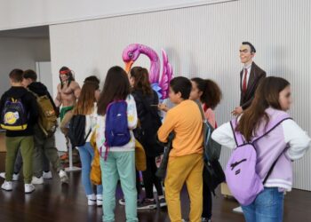 Más de 2.000 escolares han visitado la Exposición del Ninot de Torrent
