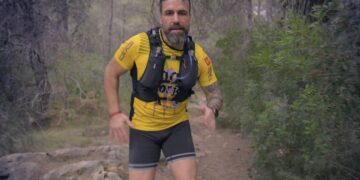 Miguel Ángel García se prepara para recorrer 100km en beneficio de Cáritas Gandia