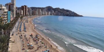 La segunda quincena de febrero fija el fin de la temporada baja en la Comunitat con más de un 70% de ocupación