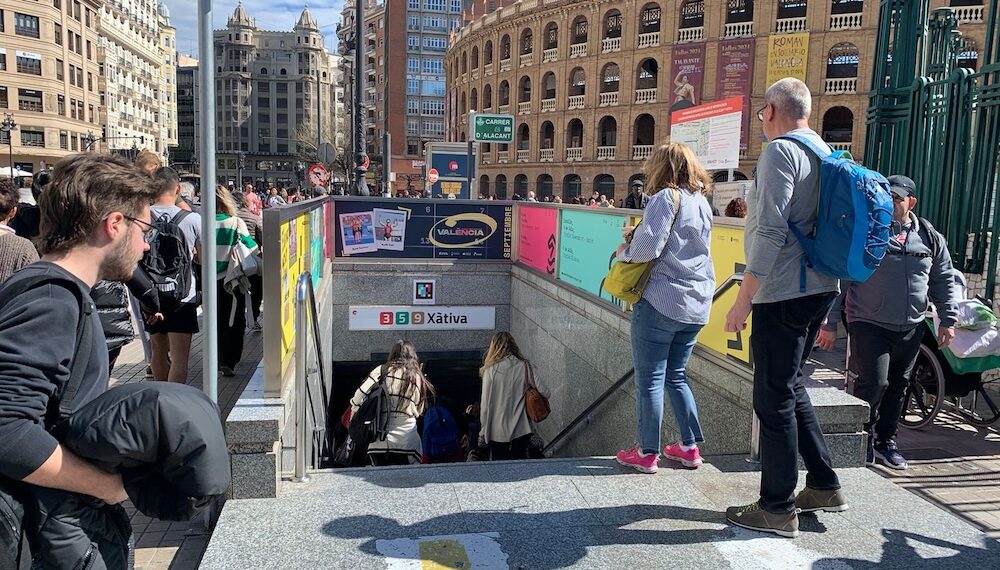 Metrovalencia cerrará Xàtiva y Colón durante las mascletaes de fallas