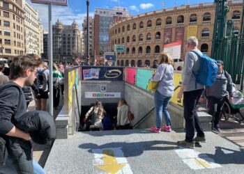 Metrovalencia cerrará Xàtiva y Colón durante las mascletaes de fallas