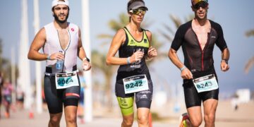 Gandia se prepara para la XV edición del Triatlón Ciudad de Gandia, un evento deportivo de renombre nacional