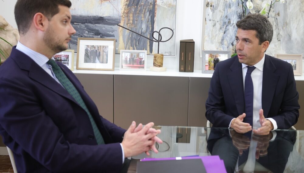 Generalitat y Ayuntamiento de Gandia se unen por el tren: «Jamás renunciaremos al tren de la costa»