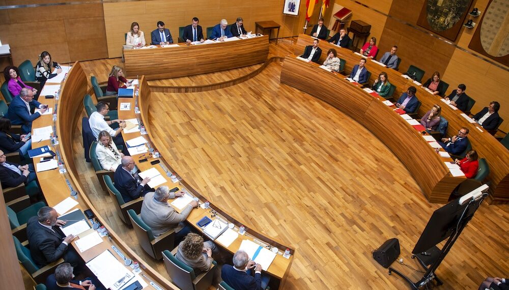 La Diputación de València promoverá los valores europeístas en los colegios valencianos