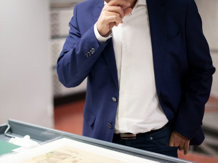 La Diputació celebra el Día del Libro difundiendo el único fragmento manuscrito conocido que se conserva del Tirant lo Blanch