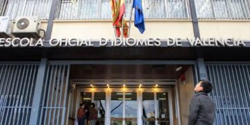 Las EOI ofertarán plazas suficientes para la demanda del curso 24/25