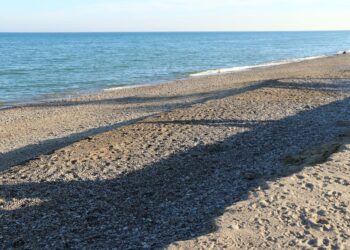 Sagunto propone la instalación de un dique sumergido para proteger sus playas