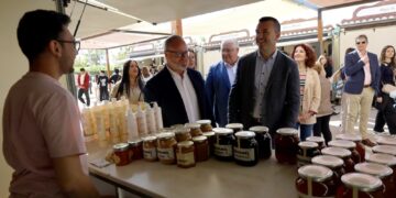 Mompó apuesta por la desestacionalización del turismo con iniciativas como el ‘Fiescrem’ de Xeraco