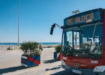 EMT València lanza la operación verano con más de 11,5 millones de plazas en autobuses municipales