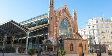 Valencia vuelve a posicionarse como la gran ciudad que más empleo está creando