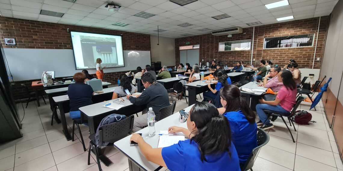 El IVCR+i impulsa la conservación de archivos en la Universidad Centroamericana Simeón Cañas de El Salvador