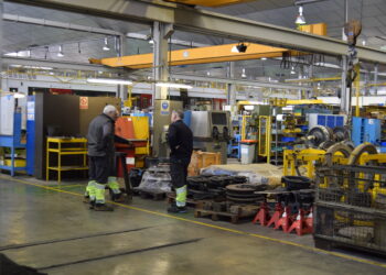 Ferrocarrils de la Generalitat Valenciana presenta 70 nuevas plazas de empleo