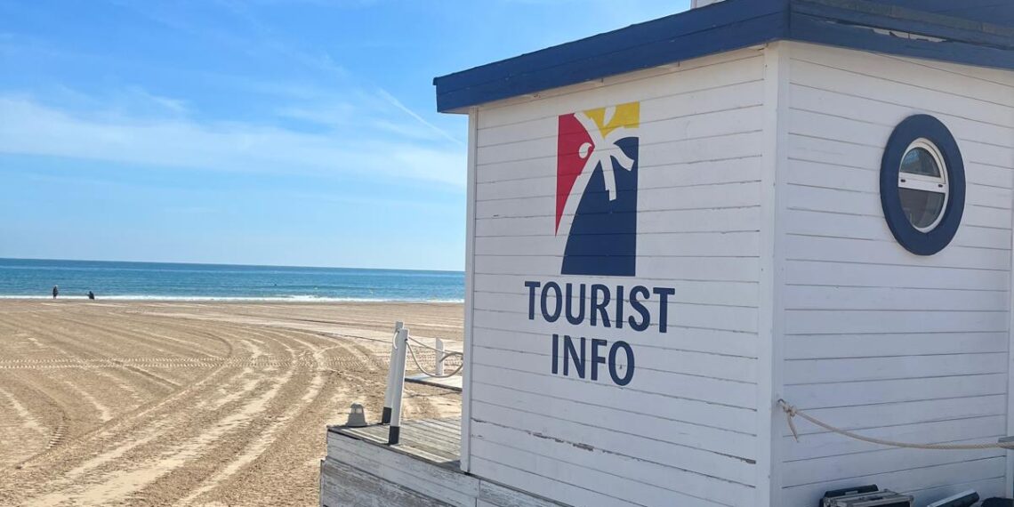 Turisme Comunitat Valenciana refuerza el servicio Tourist Info para la temporada de verano