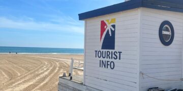 Turisme Comunitat Valenciana refuerza el servicio Tourist Info para la temporada de verano