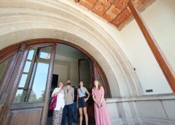 València destina más de 33.000 euros al acondicionamiento del acceso al balcón municipal