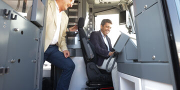 Carlos Mazón destaca las inversiones y creación de empleo en la Comunitat Valenciana