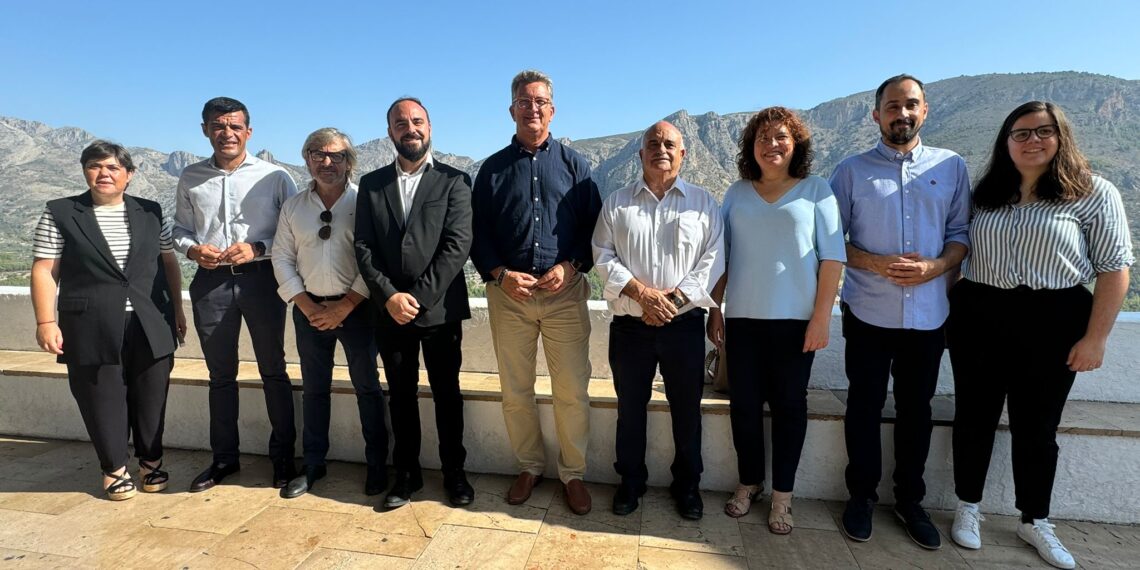 La Generalitat desbloquea el proyecto de restauración de la carretera CV-755 en Castell de Guadalest