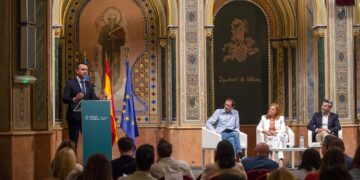 La Diputació desarrolla un programa de seguridad vial escolar en el Circuito de Cheste