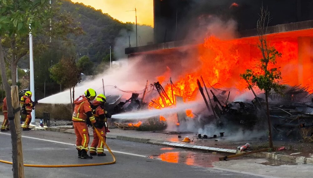 La Diputació contratará a 72 bomberos en el Consorcio Provincial