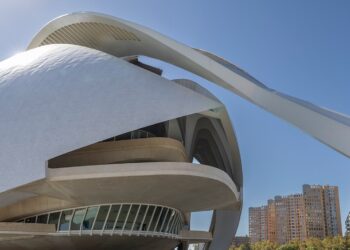 Les Arts presenta la afrópera ‘The Golden Stool’ en una única función para inaugurar el Festival Ensems