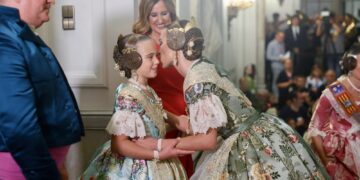 València proclama a Berta Peiró y Lucía García falleras mayores para 2025