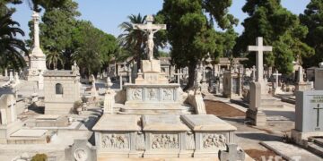 Los cementerios municipales de València amplían su horario de apertura hasta el 3 de noviembre