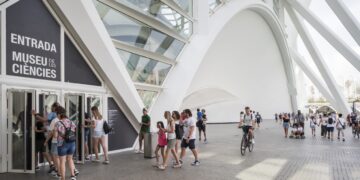La Ciutat de les Arts i les Ciències lanza una promoción con 50% de descuento en sus pases