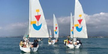 La Generalitat lanza la campaña ‘A la Mar 2025’ para promover deportes náuticos y el respeto al medio marino