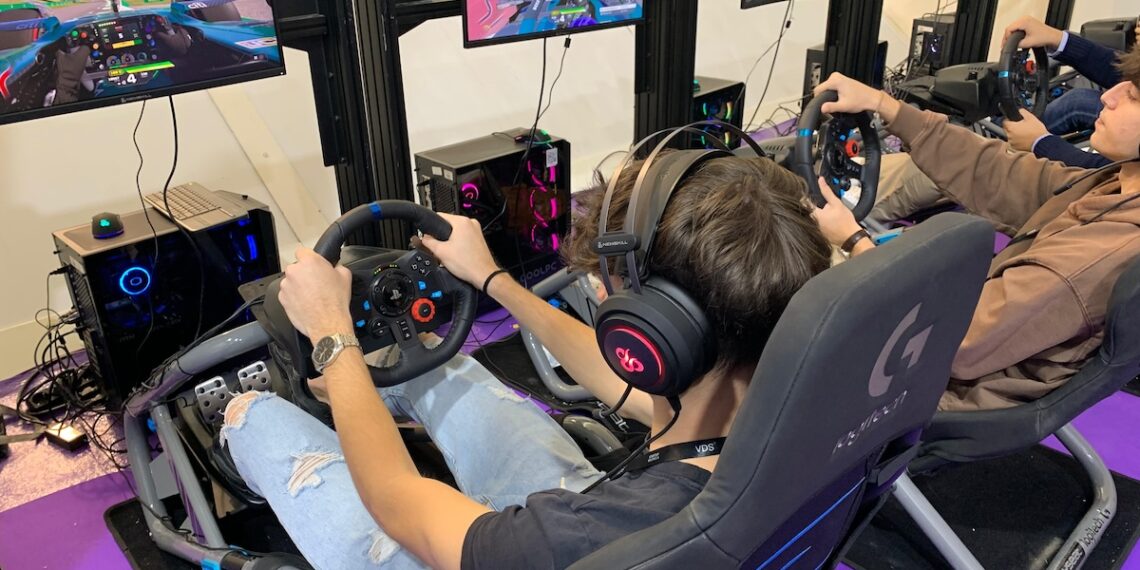 Valencia se posiciona como líder en e-sports con innovaciones en Valencia Digital Summit