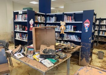 La Biblioteca de La Torre  pierde cerca de 5.000 ejemplares por la DANA