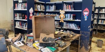 La Biblioteca de La Torre  pierde cerca de 5.000 ejemplares por la DANA
