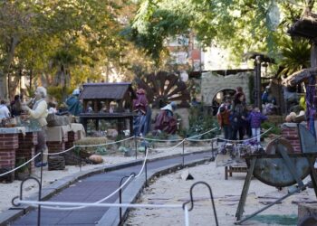 Belén monumental de Xàtiva: comienzan los trabajos de montaje