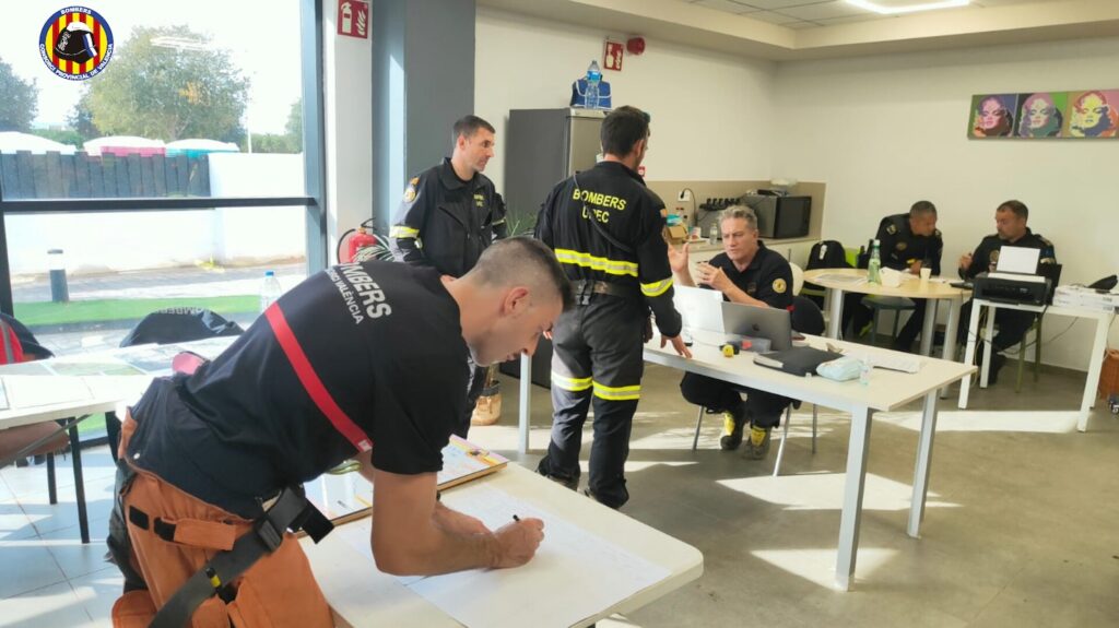 dana valencia bombero