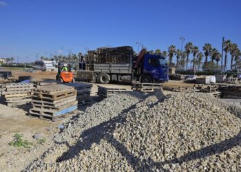 Valencia finaliza la renovación de la avenida de la Malva-rosa con una inversión de 5,2 millones de euros