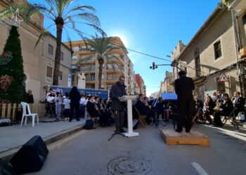 València se llena de música por Navidad con más de 40 actuaciones de bandas