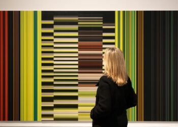 El Centre del Carme acoge una exposición sobre cinco décadas de arte abstracto valenciano