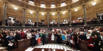 Valencia celebra la entrega de los premios del Concurso de las Cruces de Mayo 2024