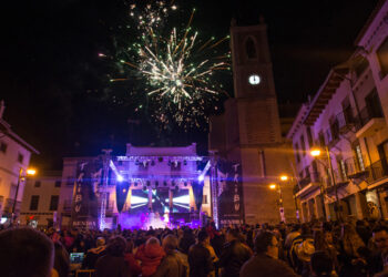 Sagunto organiza dos grandes fiestas de Nochevieja con espectáculos musicales en Sagunto y Puerto de Sagunto