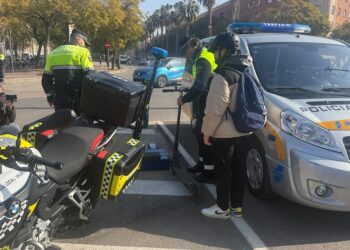La Policía Local de València intensifica controles de patinetes y bicicletas para evitar accidentes graves