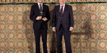 Gandia ve reconocida su excelencia turística en la II Gala de premios organizada por La 8 Mediterráneo TV