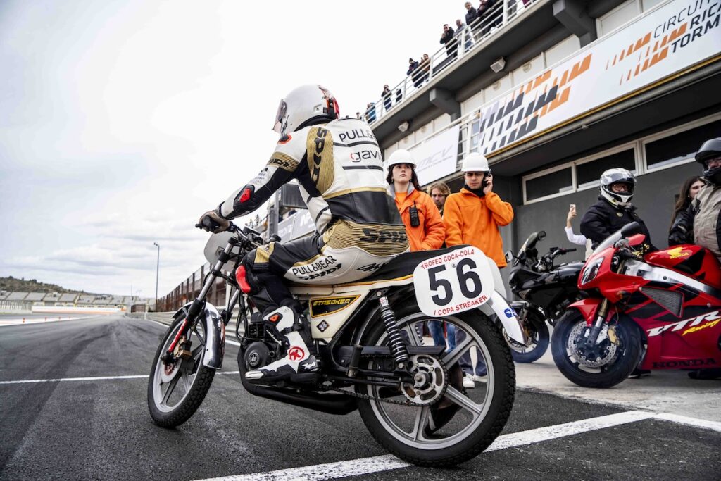 racing legends valencia circuit ricardo tormo