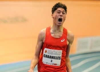 Xavi Cabanilles bate los récords de España Sub 18 y Sub 20 en 3000 metros
