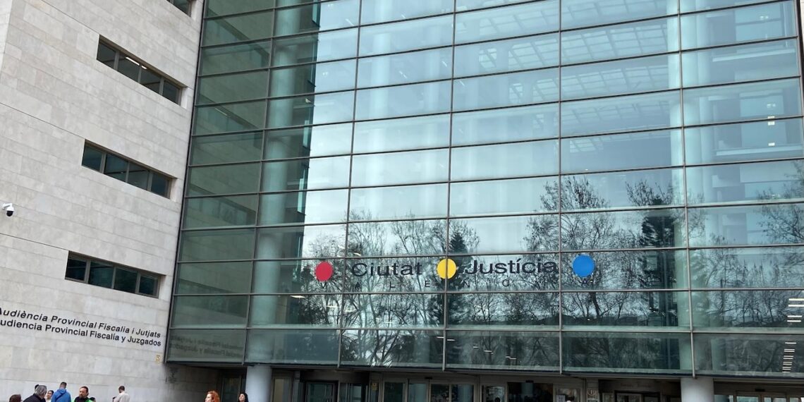 Descubre el futuro de la Medicina Legal en la jornada de puertas abiertas de Valencia