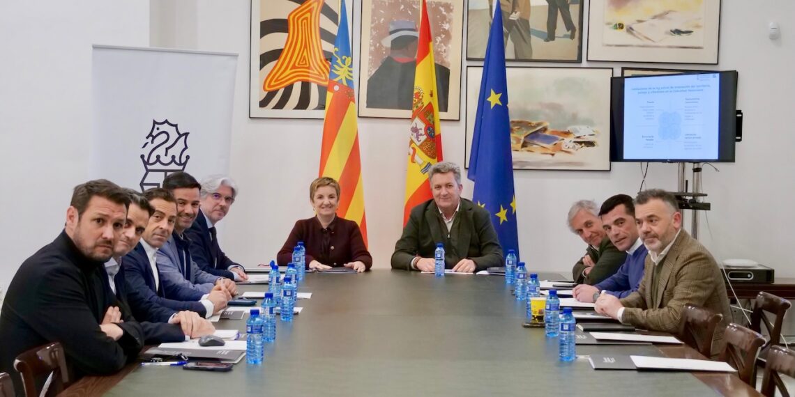 Valencia abre las puertas a la inversión con su renovado Mapa de Suelo Industrial