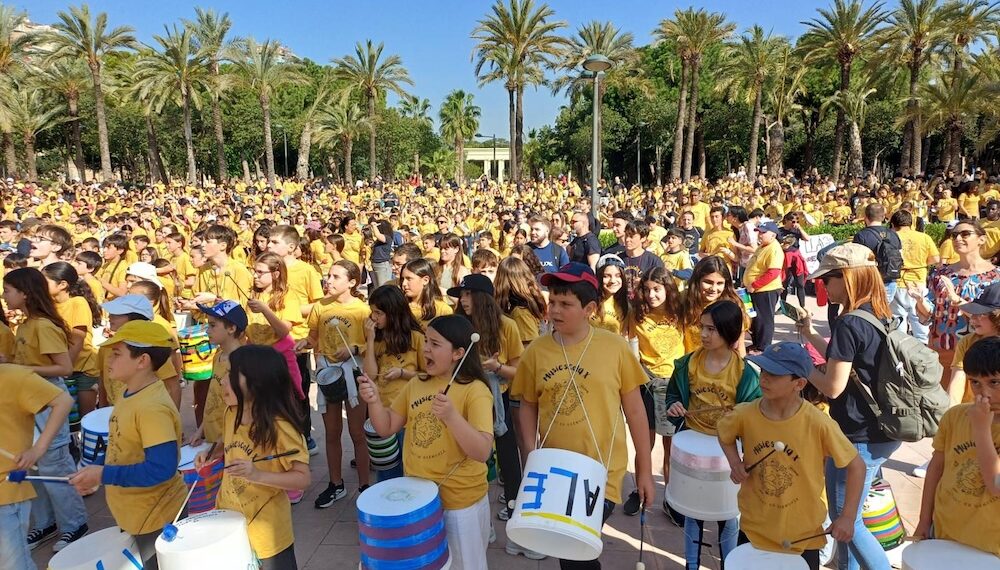 1.400 niños y niñas de 27 centros escolares participan en Musiescola, un encuentro de música, educación y convivencia