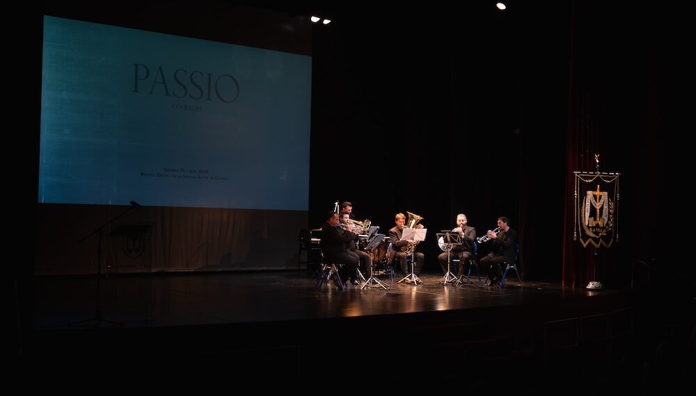 La Semana Santa de Gandia presenta la revista Passio 2025