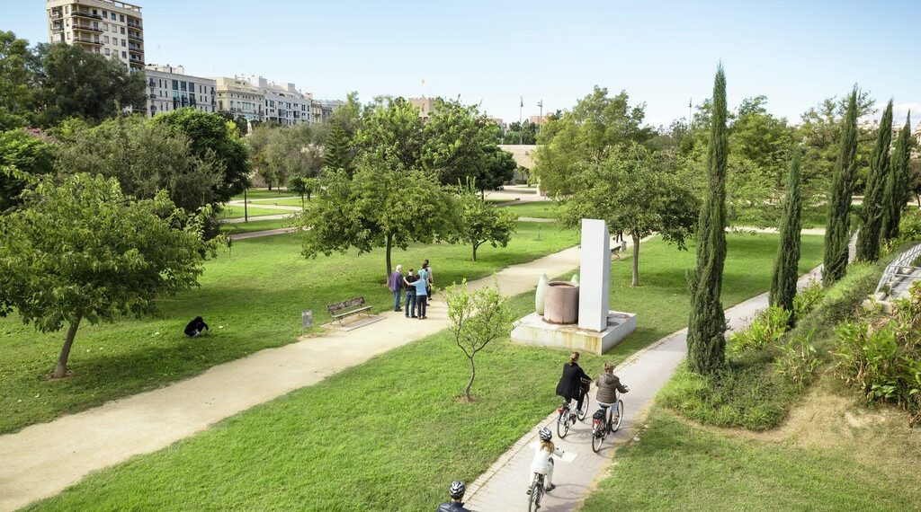 Abierto el plazo para inscribirse en las visitas guiadas gratuitas al Jardín del Túria en Valencia 2025