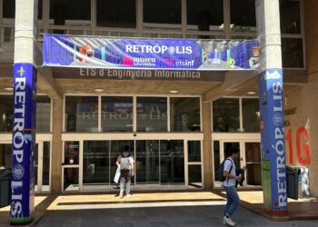 ¡Viaja al pasado tecnológico! RetróPolis Valencia 2025 te espera con nostalgia y videojuegos retro